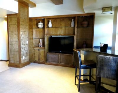 HUGE 2BD PENTHOUSE VILLA/WIFI/JACUZZI ON BALCONY