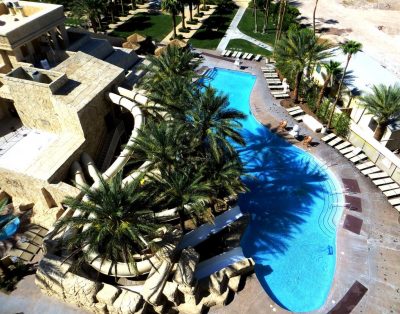 HUGE 2BD PENTHOUSE VILLA/WIFI/JACUZZI ON BALCONY