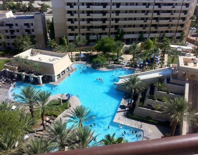 HUGE 2BD PENTHOUSE VILLA/WIFI/JACUZZI ON BALCONY