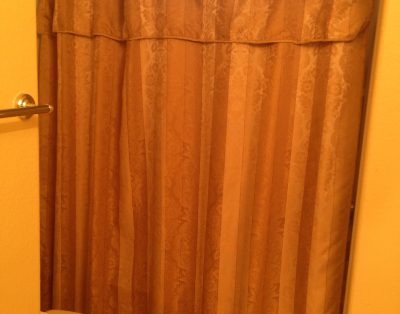 4BD/2 Story Large South Strip Home