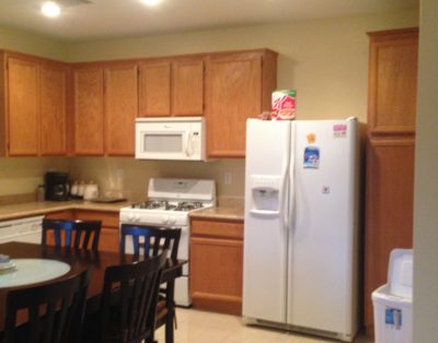 4BD/2 Story Large South Strip Home