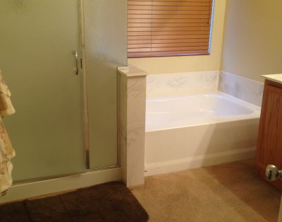 4BD/2 Story Large South Strip Home
