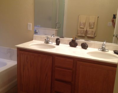 4BD/2 Story Large South Strip Home