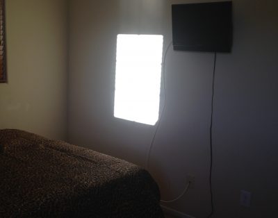 4BD/2 Story Large South Strip Home