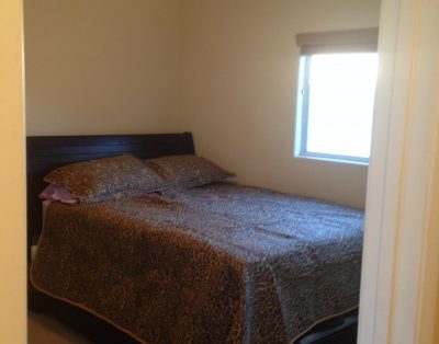 4BD/2 Story Large South Strip Home
