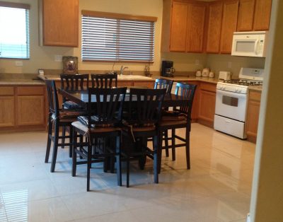 4BD/2 Story Large South Strip Home