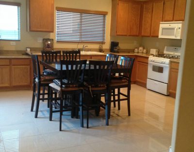 4BD/2 Story Large South Strip Home