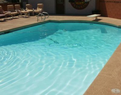 2 Bd private Casita Close 2 Strip – Pool / Jacuzzi/WIFI