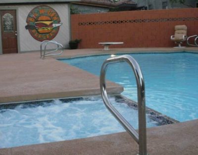 2 Bd private Casita Close 2 Strip – Pool / Jacuzzi/WIFI