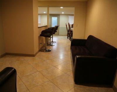 7 BD Single Story Large House 3mins To Strip