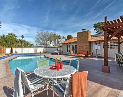 Large 4BD Open Style House Pool/ Cabana WIFI