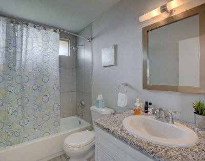 Vicenza 4BD 3bth House with Pool Huge Backyard
