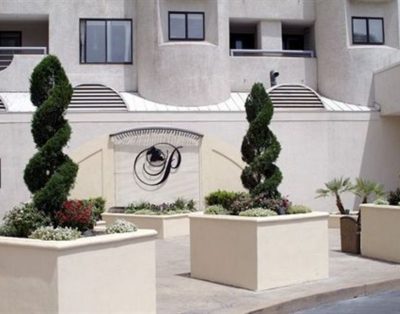 Polo Towers 2BD Within Walking distance 2 Strip