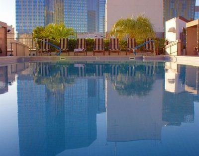 Polo Towers 2BD Within Walking distance 2 Strip