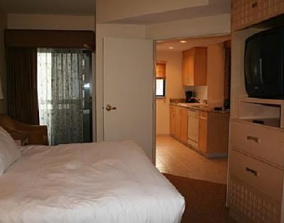 Polo Towers 2BD Within Walking distance 2 Strip