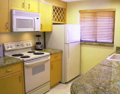 Polo Towers 2BD Within Walking distance 2 Strip
