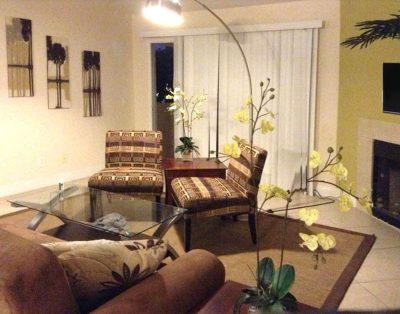 Top Floor 3BD Condo wifi/cable/ 24 hour Pool & Jacuzzi